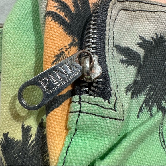 Victoria’s Secret Pink Y2K Tropical Palm Tree small Backpack - Picture 3 of 8